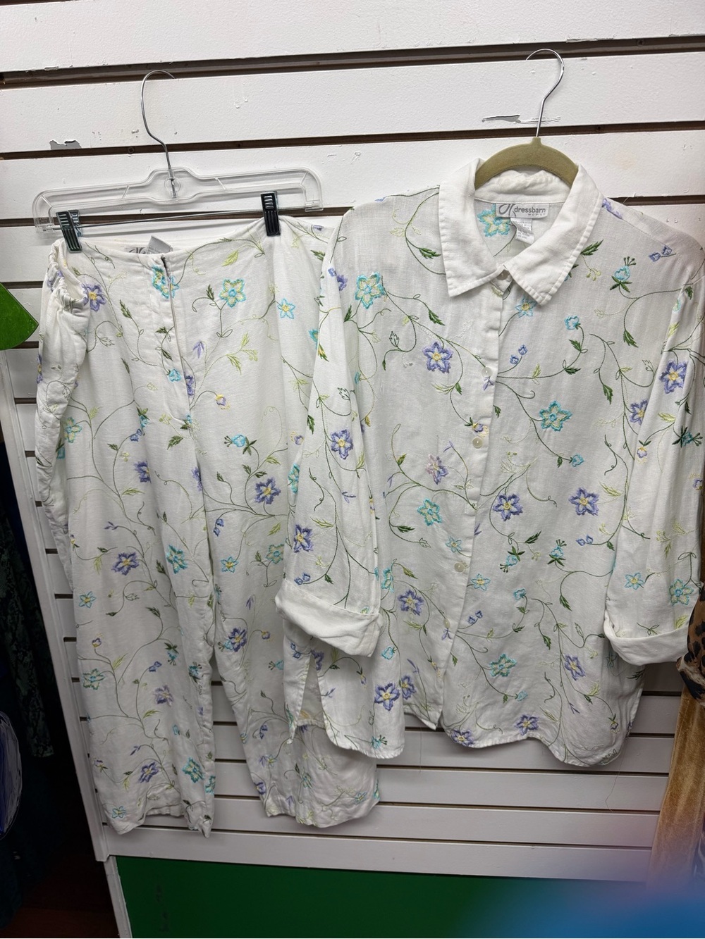 Dressbarn Woman 18W 100% Linen Floral Embroidered Shirt Pants Set